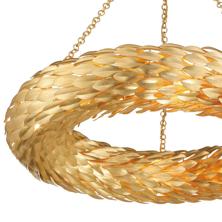 Crystorama Crystorama Broche 8 Light Antique Gold Chandelier