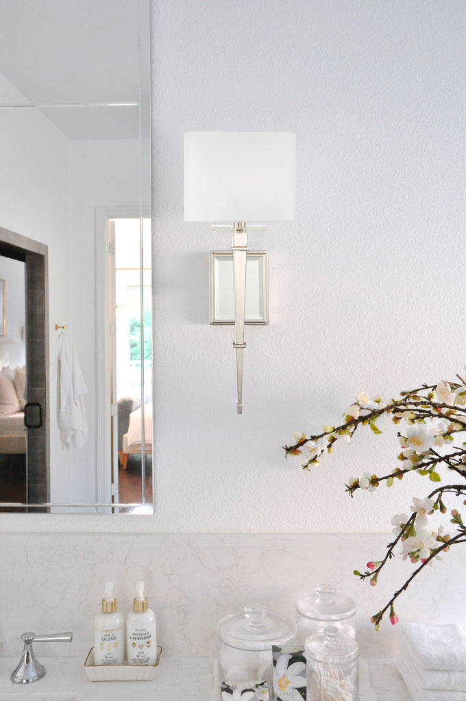 Crystorama Crystorama Clifton 1 Light Aged Brass Sconce