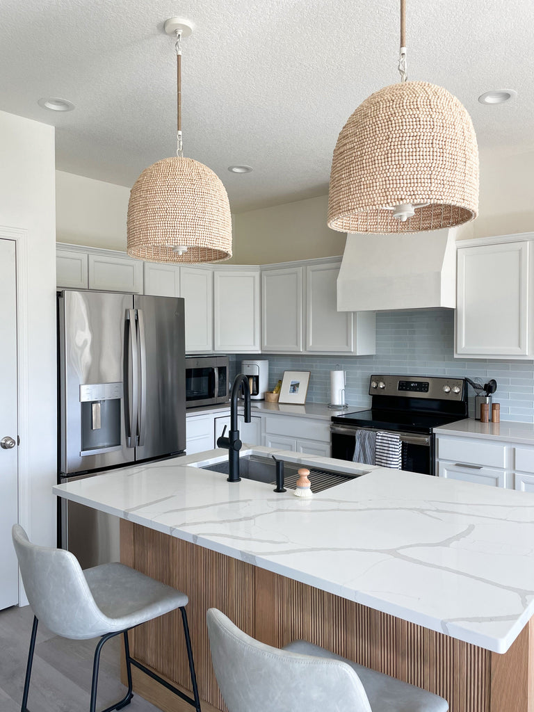 Crystorama Crystorama Jasper 3 Light Matte White + Natural Wood Pendant