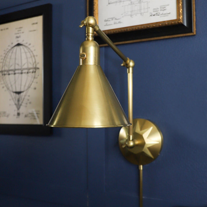 Crystorama Crystorama Morgan 1 Light Aged Brass Task Sconce